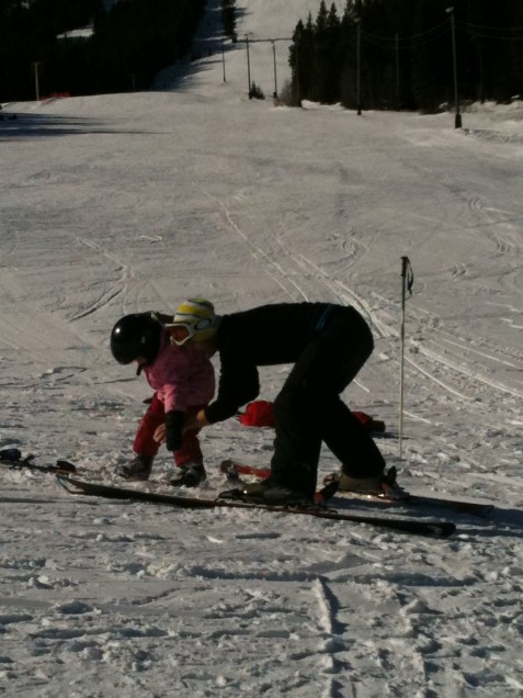 Instructing kids on the slopes