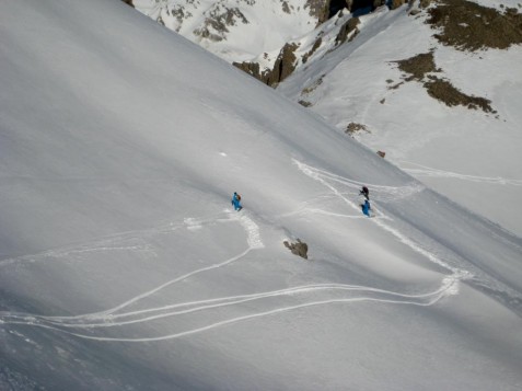 Powder bowl traverse