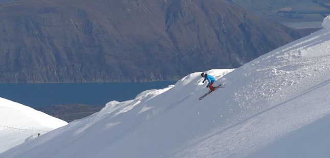 Off piste skiing in New Zealand