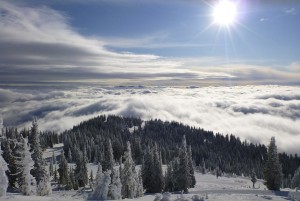 Skiing above the clouds in Red