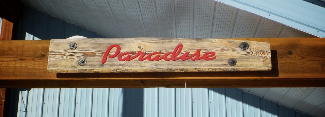 Paradise Lodge in Red